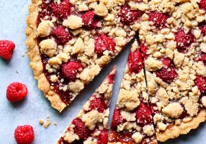 Raspberry Amaretto Cookie Bars Recipe