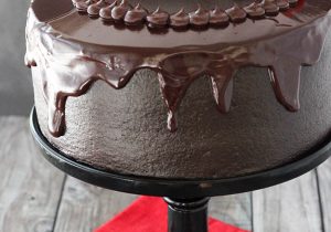 Red Wine Chocolate Cake Recipe
