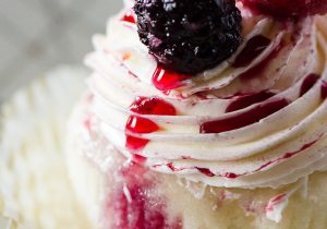 Vanilla Red Wine Berry Cupcake Recipe