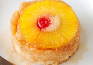 Boozy Mini Pineapple Upside Down Cake Recipe