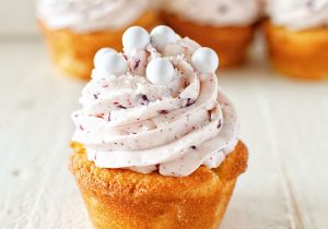 Raspberry Mimosa Cupcakes